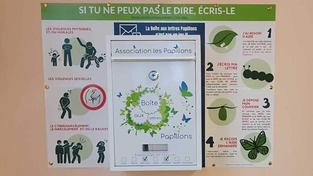 Les Boites aux lettres les Papillons, installées dans les écoles ou club de sport pour libérer la paroles sur les violences.