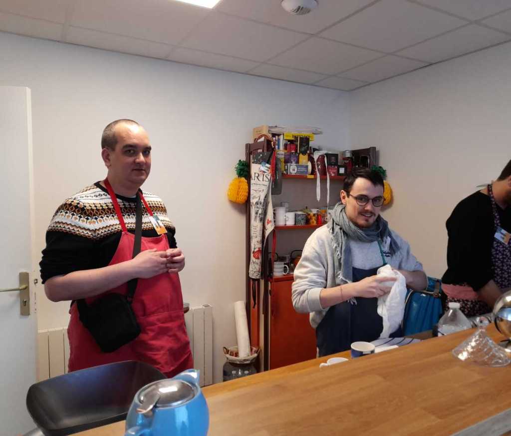 Yvelines : un café inclusif pour déstigmatiser les maladies psychiques