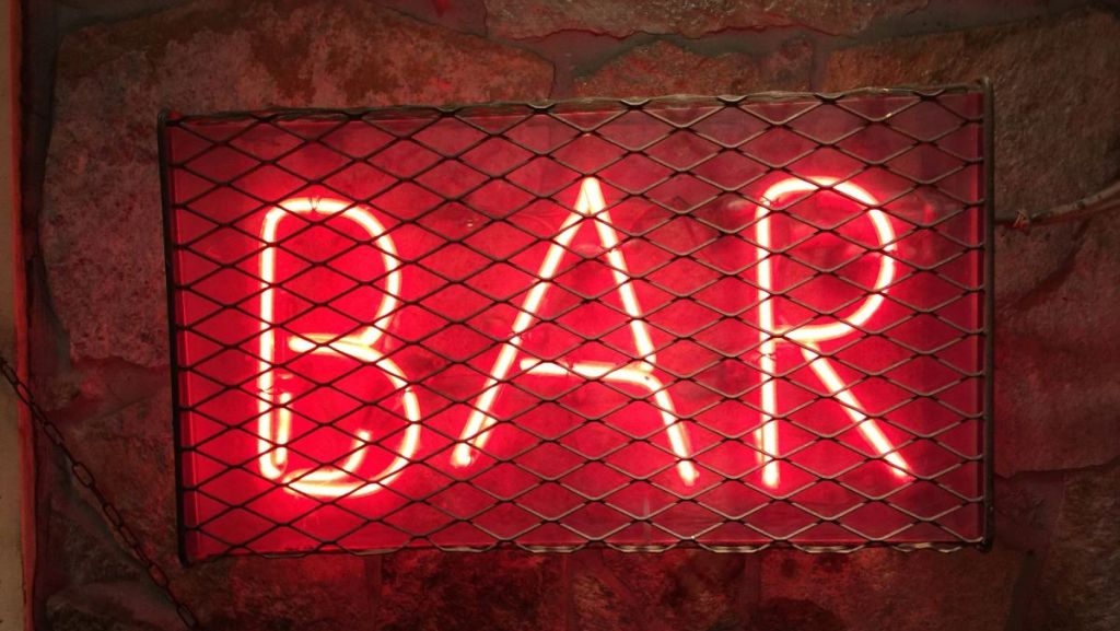 bar LED signage