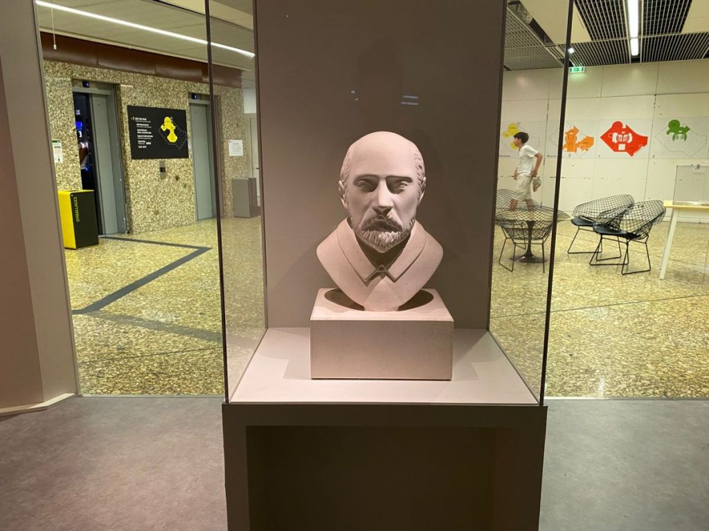 Bordeaux : Une station permanente sur Montaigne valorise sa pensée humaniste