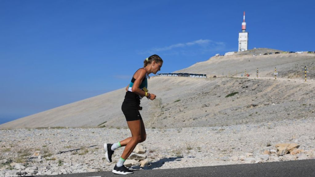 Manon Coste, 1ère au semi du Mont Ventoux court pour le plaisir