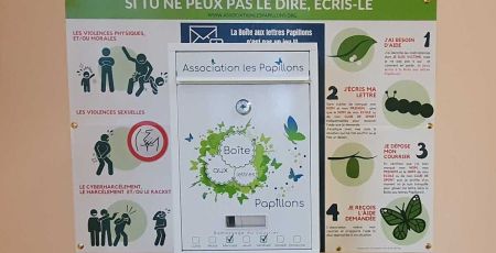 Les Boites aux lettres les Papillons, installées dans les écoles ou club de sport pour libérer la paroles sur les violences.