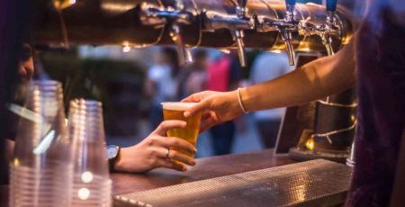 Franche-Comté : un bar itinérant et solidaire fait son arrivée sur les routes