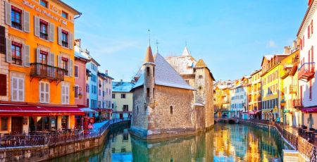 Haute-Savoie : Découvrir Annecy à travers ses initiatives inspirantes
