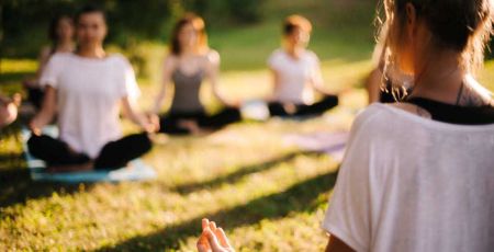 Le magazine “Esprit Yoga” : briser les clichés sur la pratique du yoga 