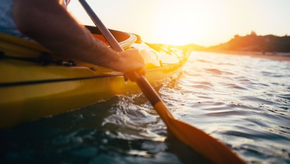 Kayak dans l'eau