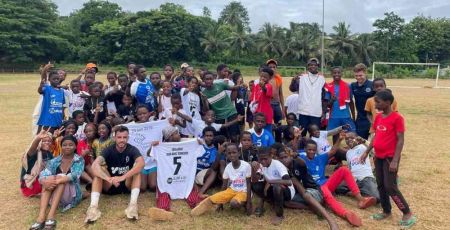 Ce professeur d’EPS rassemble des dons pour les habitants Mayotte